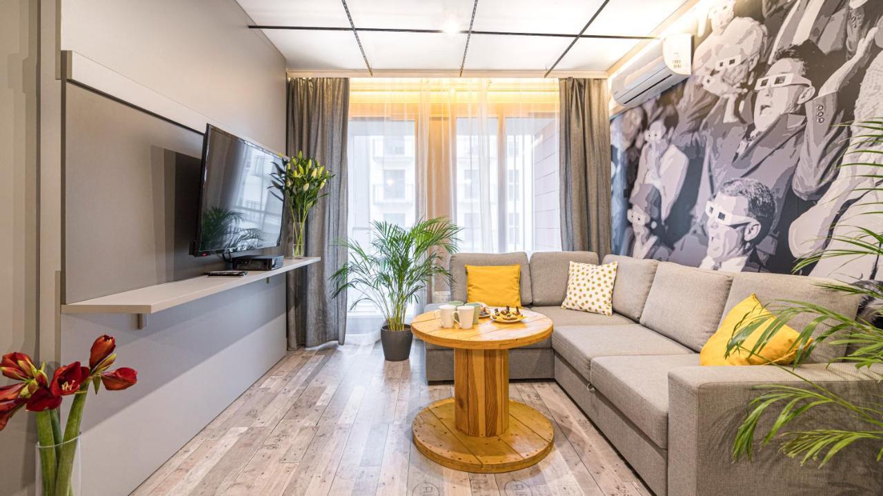 Maya'S Flats & Resorts 24 - Hollywood Gdansk Luaran gambar
