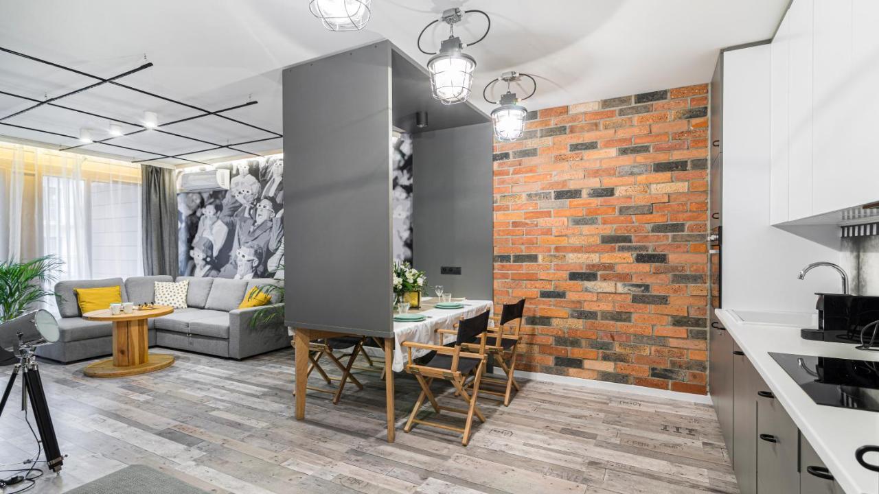 Maya'S Flats & Resorts 24 - Hollywood Gdansk Luaran gambar