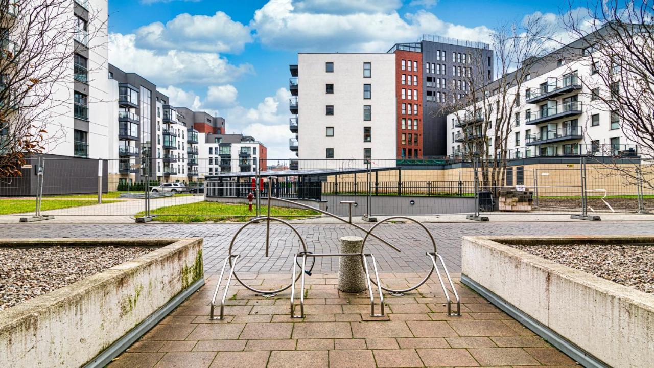 Maya'S Flats & Resorts 24 - Hollywood Gdansk Luaran gambar